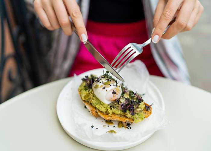Eating smaller portions helps for weight loss