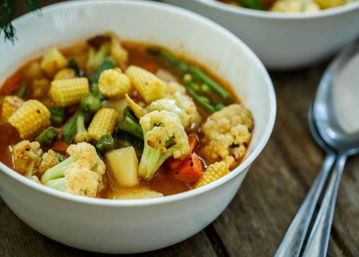Eat steamed or boiled foods for IBS: steamed food in a boil.