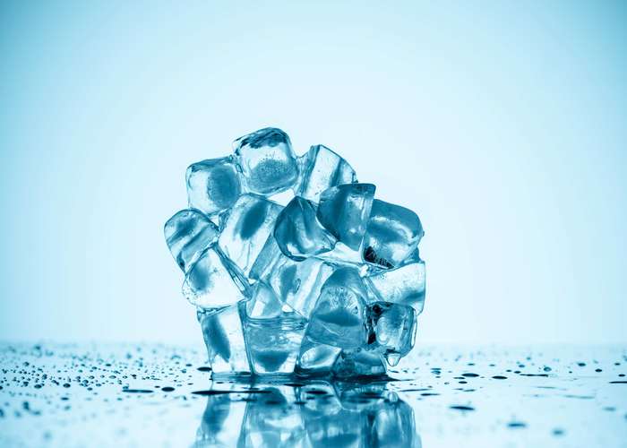 Use ice pack on lower area of the rectum for hemorrhoids
