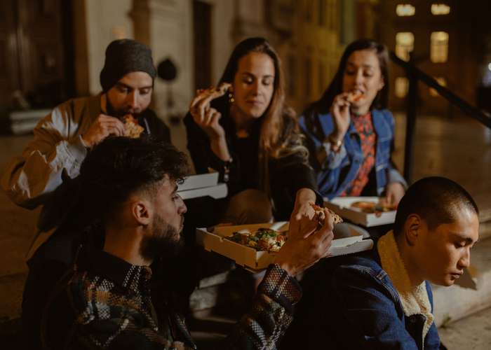 Eating late at night might cause digestion problems
