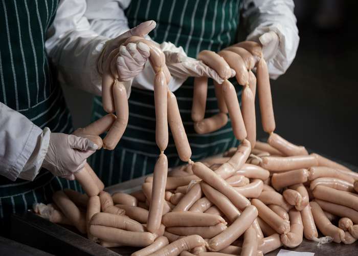Avoid processed meat to avoid brain fog and improve brain functions